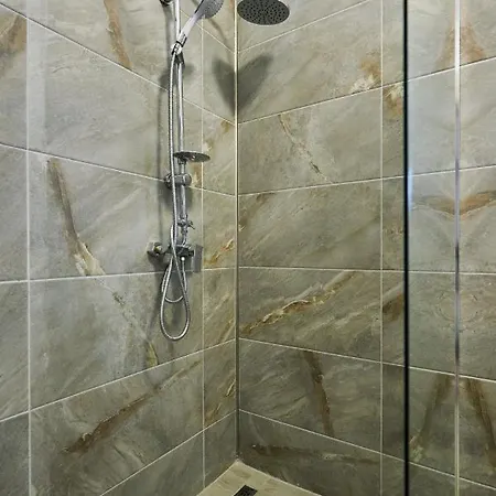 Apartment Hera Pool & Mamaia Nord