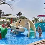 Hera Pool & Mamaia Nord 3* Navodari