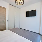 Hera Pool & Mamaia Nord Apartment Navodari