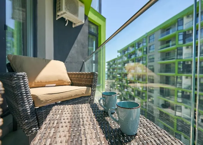 Hera Pool & Mamaia Nord Apartmán 3*