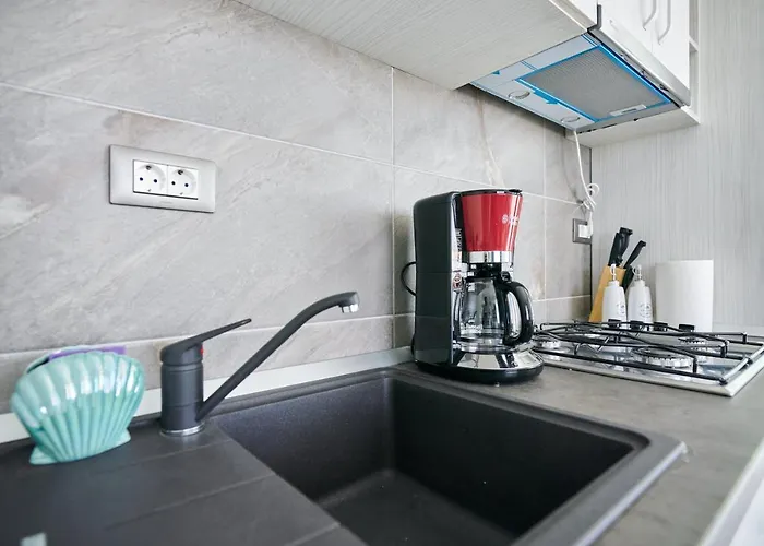 Hera Pool & Mamaia Nord 3* Năvodari