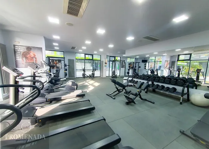 Hera Pool & Mamaia Nord Apartmán 3*